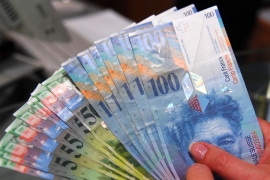 Slabljenje franka obara rate kredita