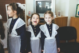 Carske školske uniforme za krimsku djecu