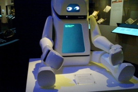 "Robot-majka" proizvodi "robot-djecu" (VIDEO)