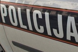 Povrijeđena dva lica nakon slijetanja vozila s puta kod Srebrenika