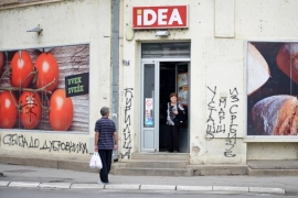 Na Idei u Nišu osvanuli grafiti Ustašo, marš iz Srbije