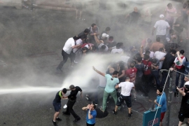 Demonstrant poginuo,13 povrijeđenih na protestu u Bejrutu