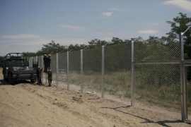 Mađarska uzalud gradila ogradu, rekordan broj migranata