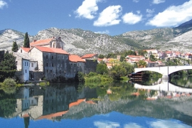 Poslije bježanije iz Crne Gore, Rusi kupuju nekretnine u Trebinju