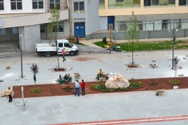 PALE: Pripremanje trga za svečano otvaranje (VIDEO)