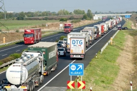 Mađarska: Zakrčen auto-put prema Austriji, kolona 30 km