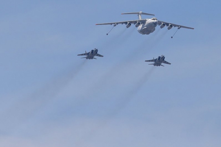 Ruski MiG-31BM prvi put preletio 4.000 km (VIDEO)
