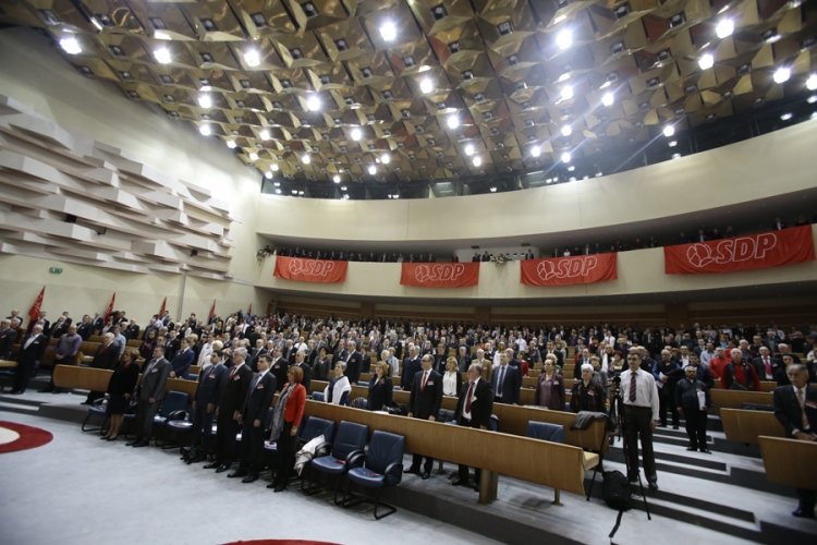 Nikšić najveći favorit za predsjednika SDP-a