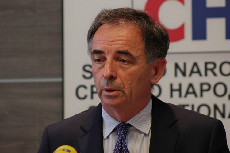 Pupovac: Hrvatska se još nije suočila sa strahotama "Oluje"