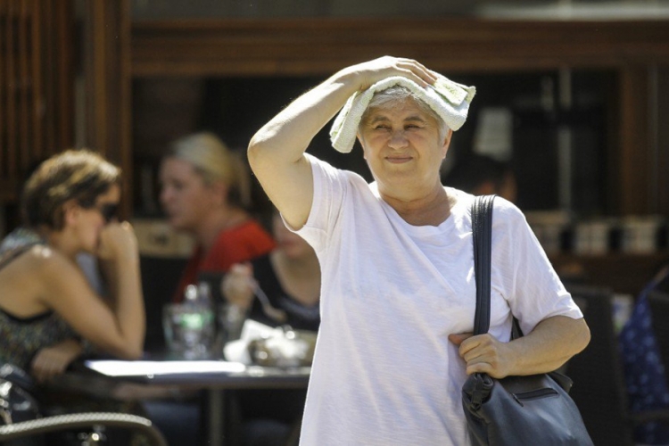 Narednih dana vruće, temperature do 39 stepeni