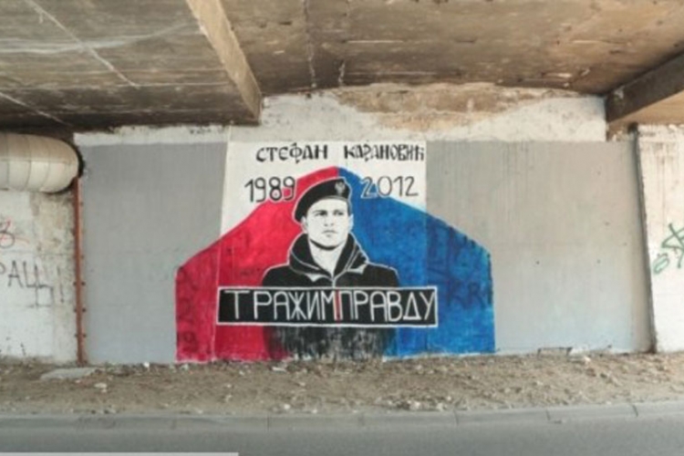 Osvanuo mural sa likom padobranca Stefana Karanovića