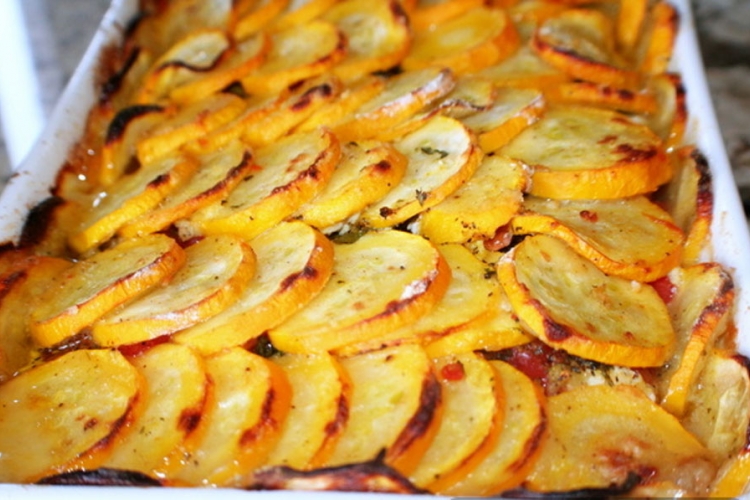 Vegeterijanska musaka na Grčki način (FOTO)