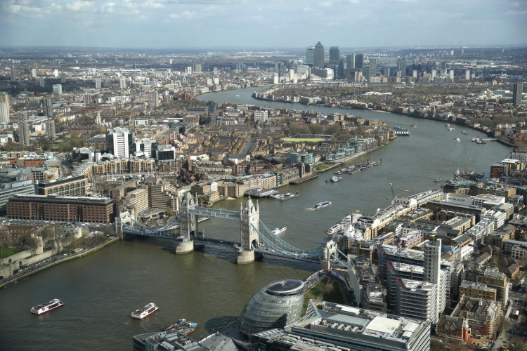 Broj nezaposlenih u Britaniji porastao za 25.000