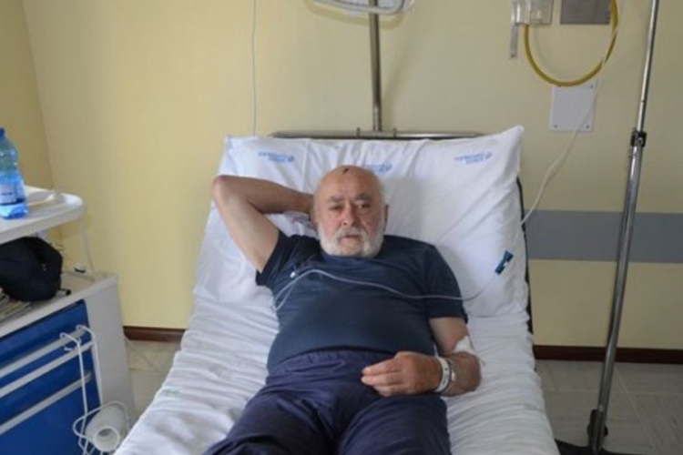 Preživio devet dana jedući biljke