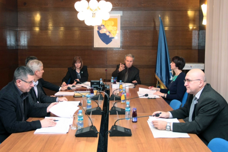 CIK nema direktora, ali ima pomoćnike direktora