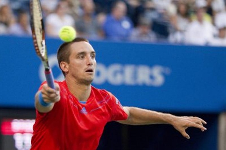 Troicki eliminisan na startu Sinsinatija