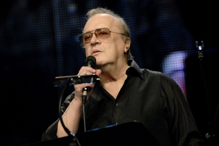 Izgubio životnu bitku: Umro Arsen Dedić (VIDEO)