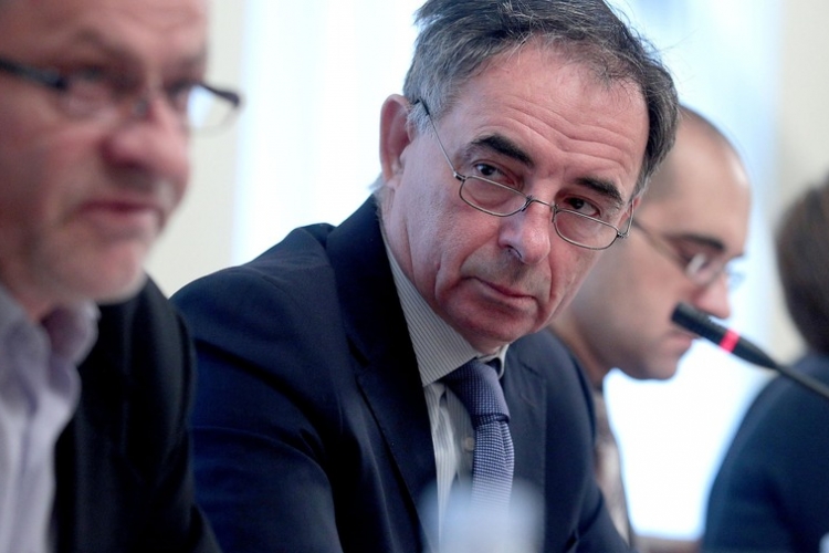 Pupovac: Kad se Kolinda ogradi od "Ubij Srbina", ogradiću se i ja od izjava Nikolića