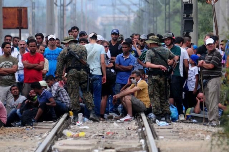 UNHCR: Srbija i Makedonija ne mogu same s migrantima