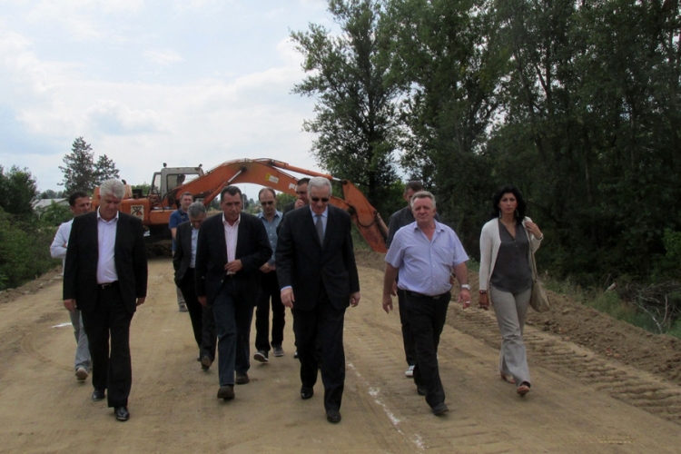 U Šamac se ulaže oko 5,5 miliona KM