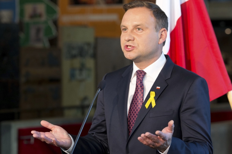 Duda: NATO da pomjeri trupe ka istočnom krilu