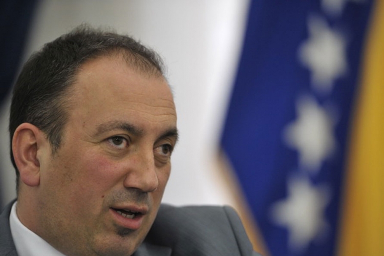 Crnadak: Nema informacija o dramatičnom prilivu izbjeglica u BiH