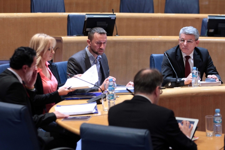 Parlament BiH neće razmatrati odnose RS i Srbije