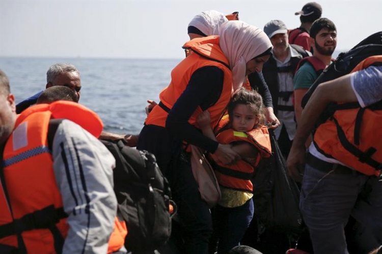 Oko 50 mrtvih migranata na brodu kod Libije