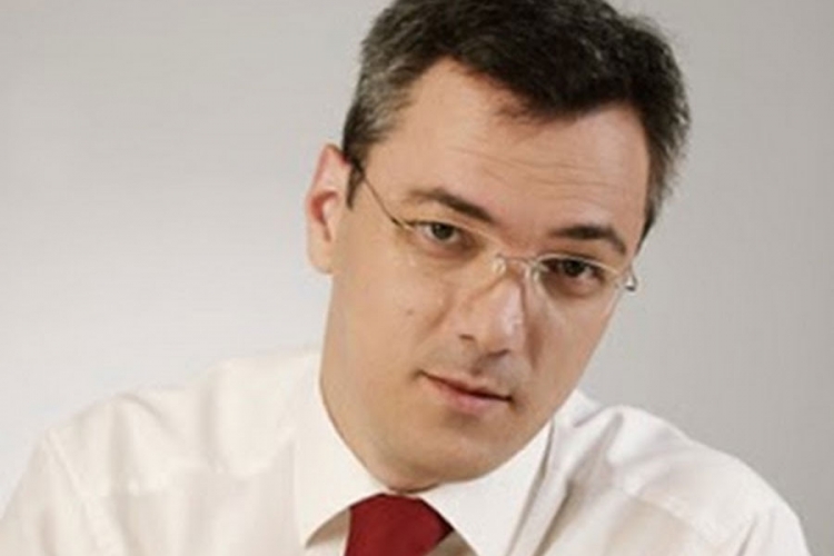Tadić odlazi, kandidati Blanuša i Petković