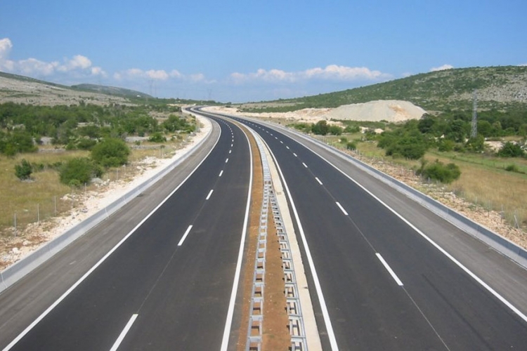 Zašto je Švedska najbezbjednija zemlja za vožnju?