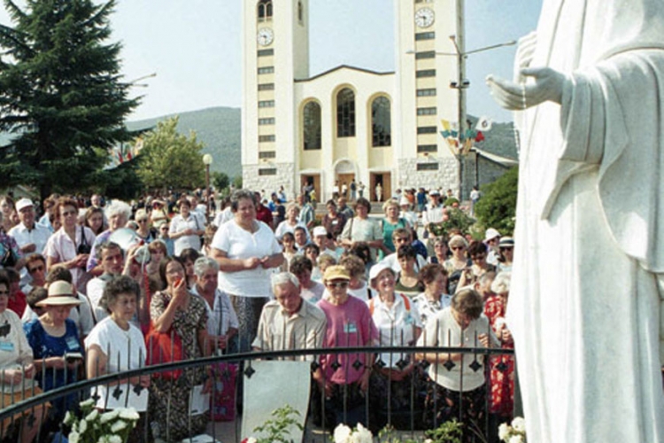 Međugorci o svetilištu: Ako je Božje ostaće, ako nije propašće     