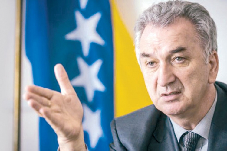 Šarović: Vjerujem da će pitanje izvoza mlijeka u EU biti riješeno u korist BiH