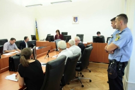 Jusufranić od sina kupovao autopraonice, oštetio GRAS za milion KM