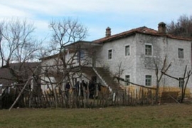 Montgomeri: Teško do istine o Žutoj kući