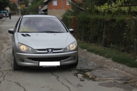 Rupa do rupe u Kosovskoj ulici u Banjaluci