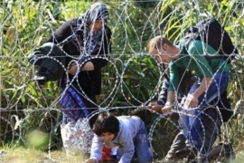 Mađarska: Pokrenut postupak protiv 250 migranata zbog oštećenja žice