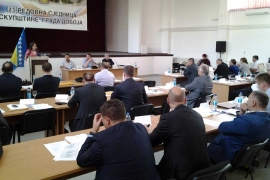 U Doboju oduzimali riječ i udarali šakom o sto zbog kredita