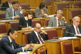 Poslanici Crne Gore usvojili Rezoluciju o NATO -u