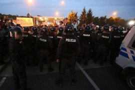 Slovenačka policija bacala suzavac na migrante