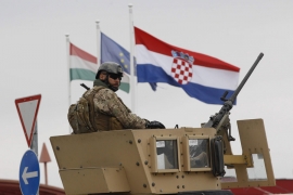 Mađarska vojska sa hamerima i pancirima na granici s Hrvatskom (FOTO)