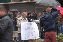Bošnjaci i Srbi traže da Duraković ostane načelnik Srebrenice