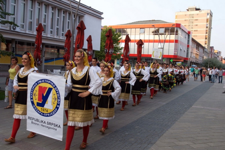 Veče folklora za kraj Kulturnog ljeta (FOTO)