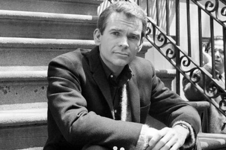 Preminuo glumac Dean Jones (VIDEO)