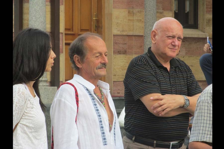 Francuski umjetnik skulpture Kočićevih junaka poklonio Banjaluci (FOTO)