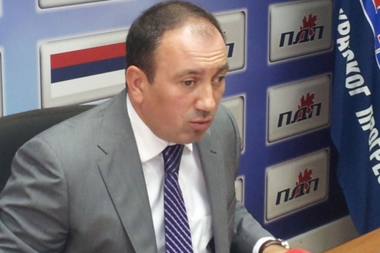 Crnadak: Veleizdaja je što se desilo u slučaju Bobar i Balkan investment banke...