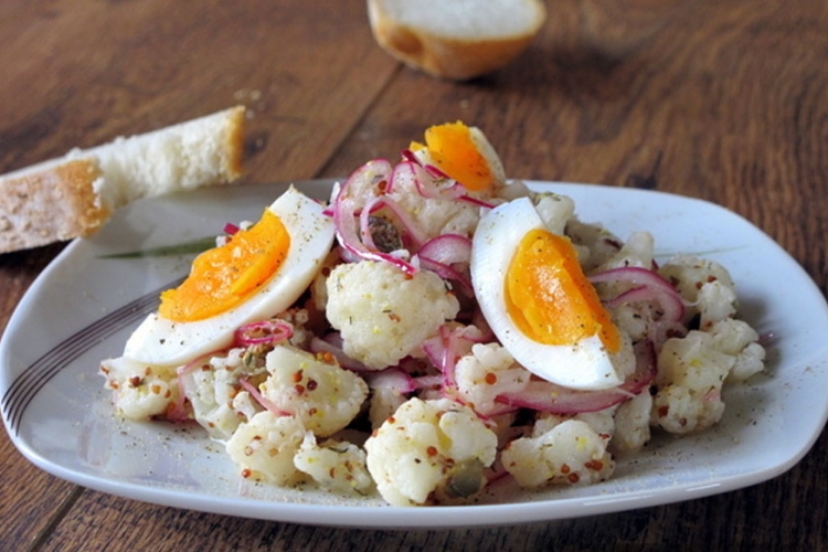  Ukusna salata od karfiola