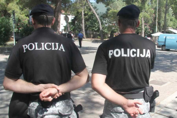 Eksploziv demolirao kafić Grand u Podgorici