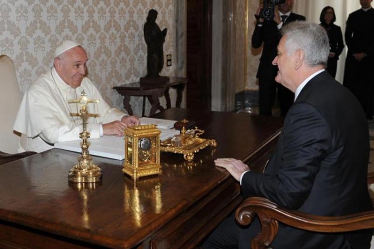 Papa ne žuri po pitanju proglašenja Stepinca za sveca