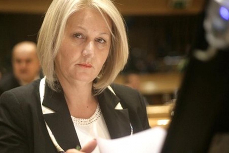 Krišto: Ministar Mektić u problemima