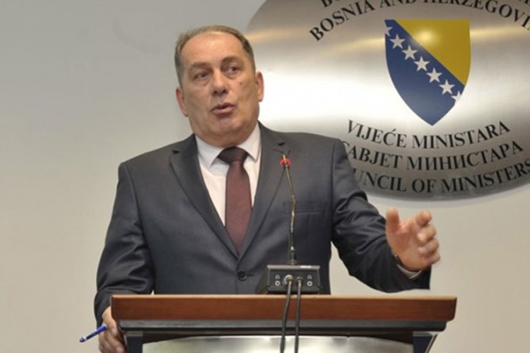 Mektić:Nećemo biti ugroženi prilivom izbjeglica